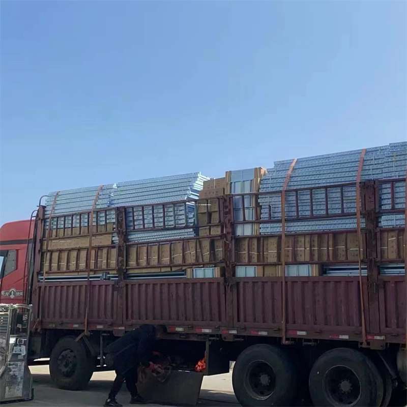 河南新乡卫滨到渭南物流公司一站式服务，让货运更轻松（到渭南物流公司一站式服务,让货运更轻松一些）
