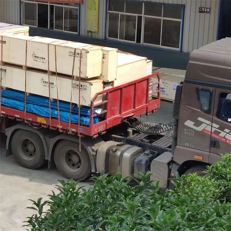 河南新乡卫滨至新疆阿勒泰福海县物流专线，一站式服务，让您的货物畅行无忧